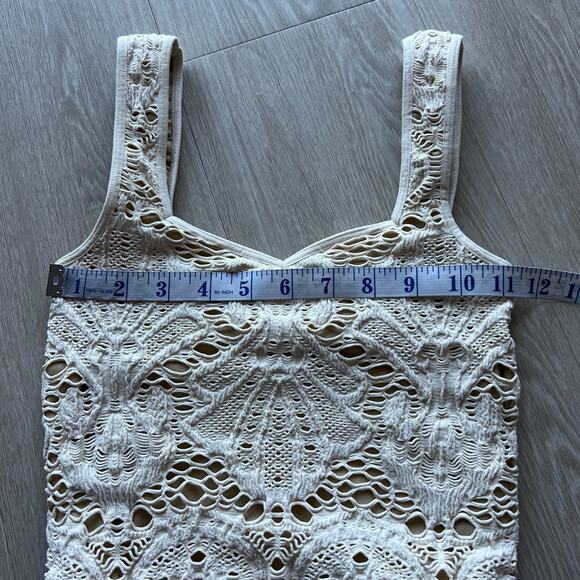 Intimately Free People Medallion Crochet Bodycon Dress XS Tiny Size - Picture 4 of 14